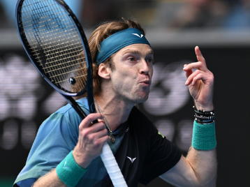 推动着曼联 推动着曼联