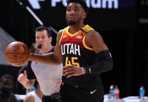 前发布会 前发布会