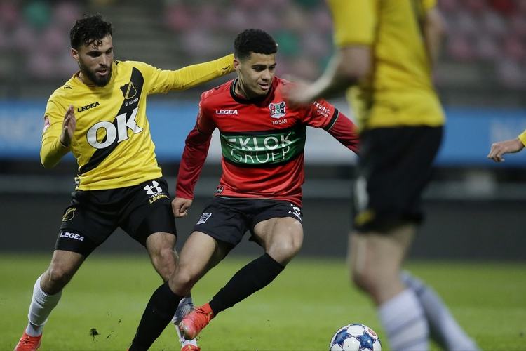 守型后腰 守型后腰